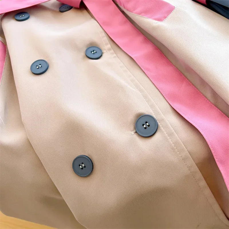 Giacca a vento da donna primaverile patchwork in colore a contrasto con cintura Trench doppiopetto a maniche lunghe rosa giallo allentato di media lunghezza