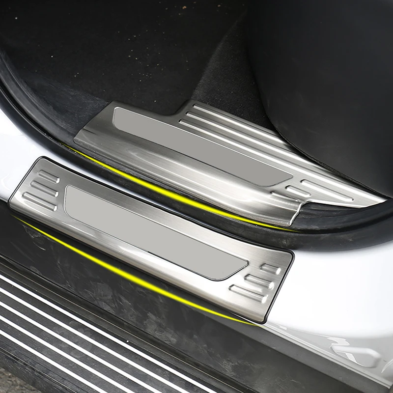 For Mitsubishi Outlander 2022 2023 2024 2025 Colorful Door Sill Scuff Plate Pedal Entry Guard Protector Cover Car Accessories