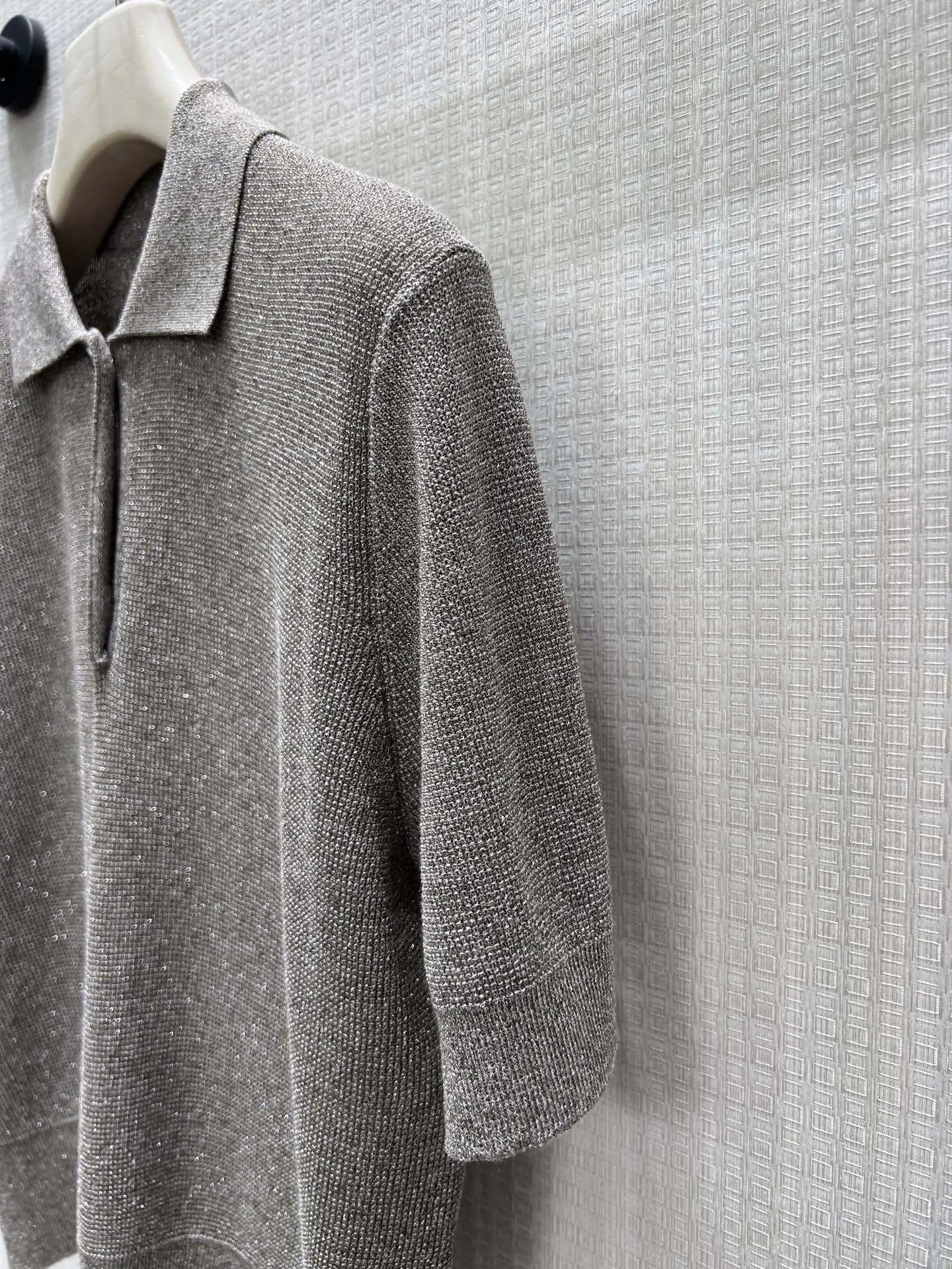 New Fashion All-match Slim Look Lapel Short-sleeved Sweater Women's Elegant Light Luxury Simple And Exquisite Daily