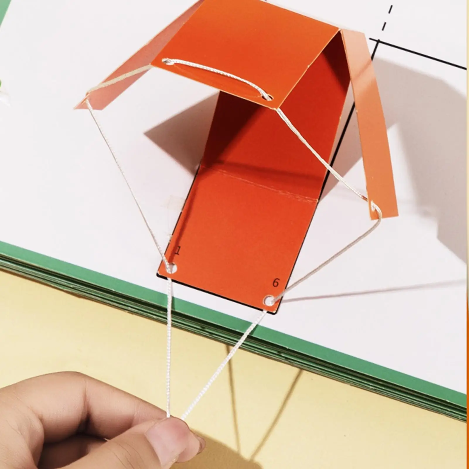 Libro de cuerdas para niños |   Juguete de aprendizaje de formas geométricas 3D |   Regalo educativo interactivo de ayuda para la enseñanza de matemáticas para niños