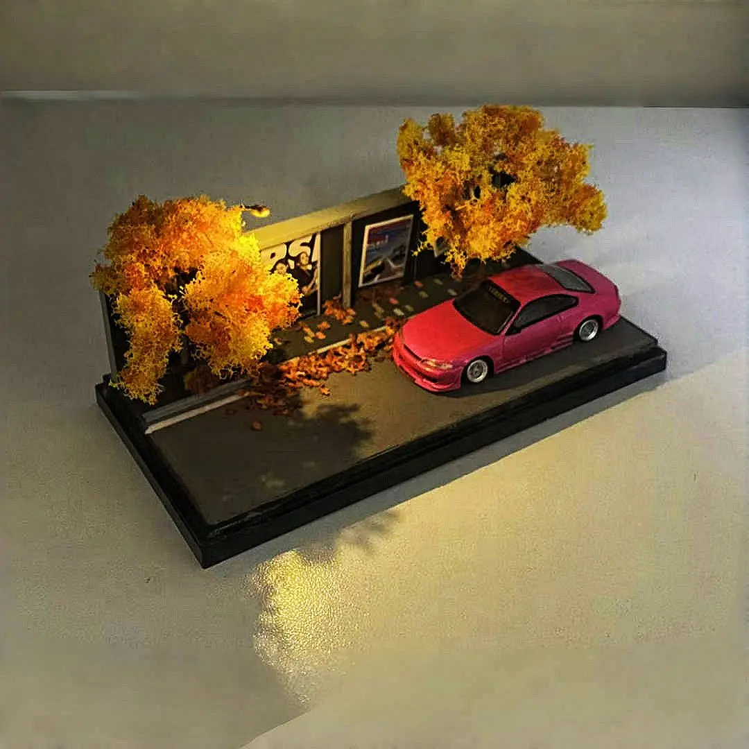 1:64 Scale Model Car Acrylic Display Case for Simple Dioramas Illuminated Streetlights, and Maple Trees