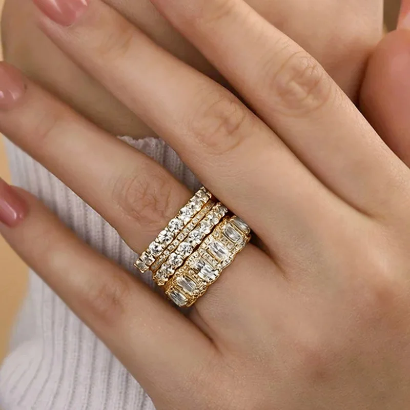 Huitan 4-teiliges Set Elegante Damenringe mit Funkelnden Zirkonia Luxuriöse Party- und Hochzeits-Accessoires Schicker Schmuck für Vielseitige Anlässe – Detail 11