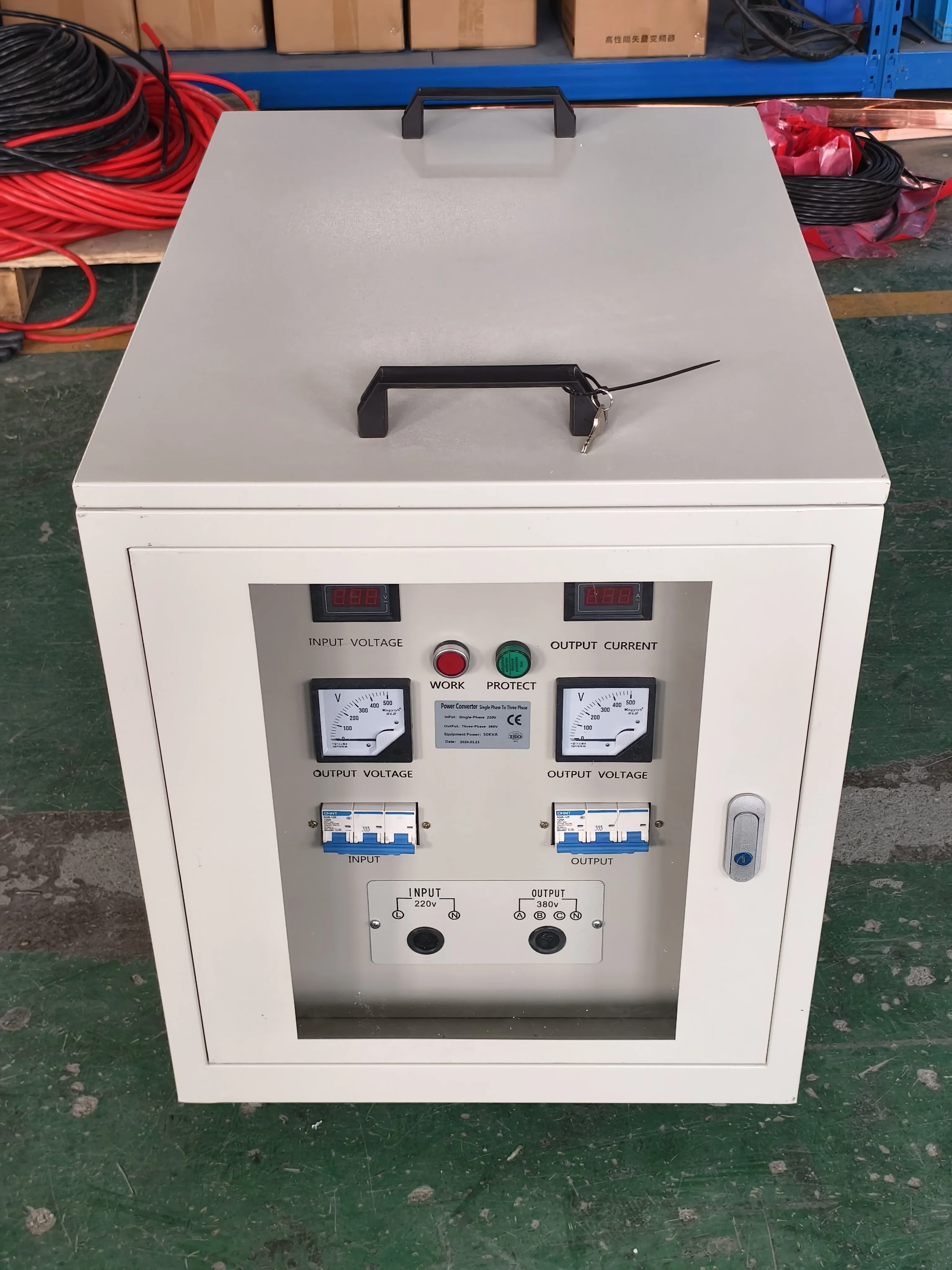 

Изысканное мастерство, однофазный трансформатор 220 В в трехфазный 380 В, преобразователь напряжения 20 кВА, 30 кВА, 50 кВА