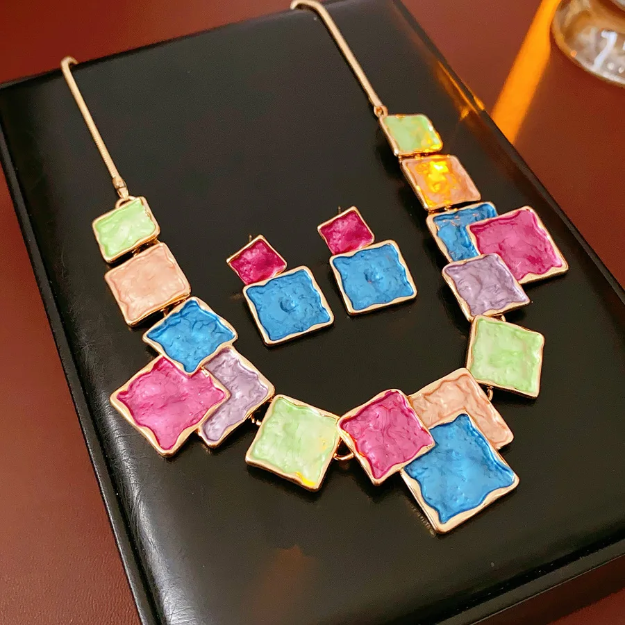 

3pcs Elegant Vintage Jewelry Set for Women Blue Square Drip Oil Necklace Shiny Crystal Choker Bridal Wedding Earrings Party