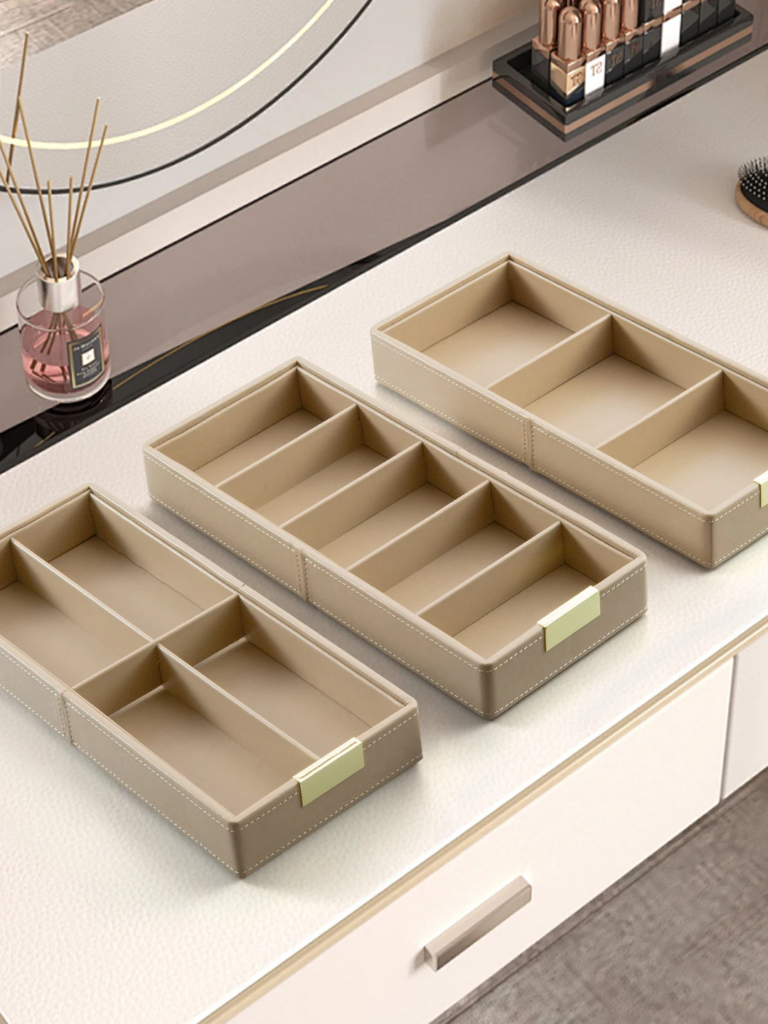 Leather Jewelry Box Necklace Watch Eyeglasses Tray Partitioned Storage Organizer Nordic Style Bedroom Storage Solution