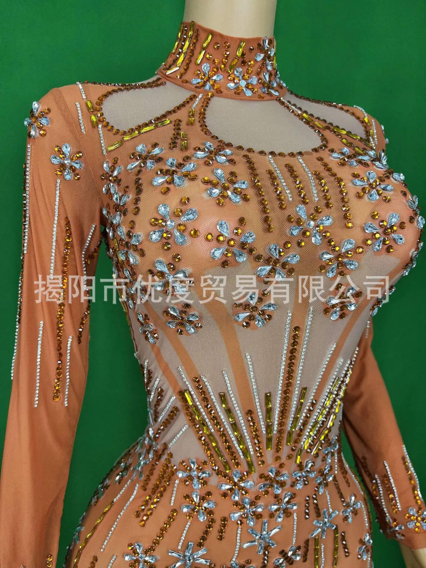 فستان بتصميم نحيف بأكمام طويلة من حجر الراين اللامع وحفلات أعياد الميلاد وحفلات الاستقبال وأداء الليل فستان طويل فساتين سهرة برتقالية