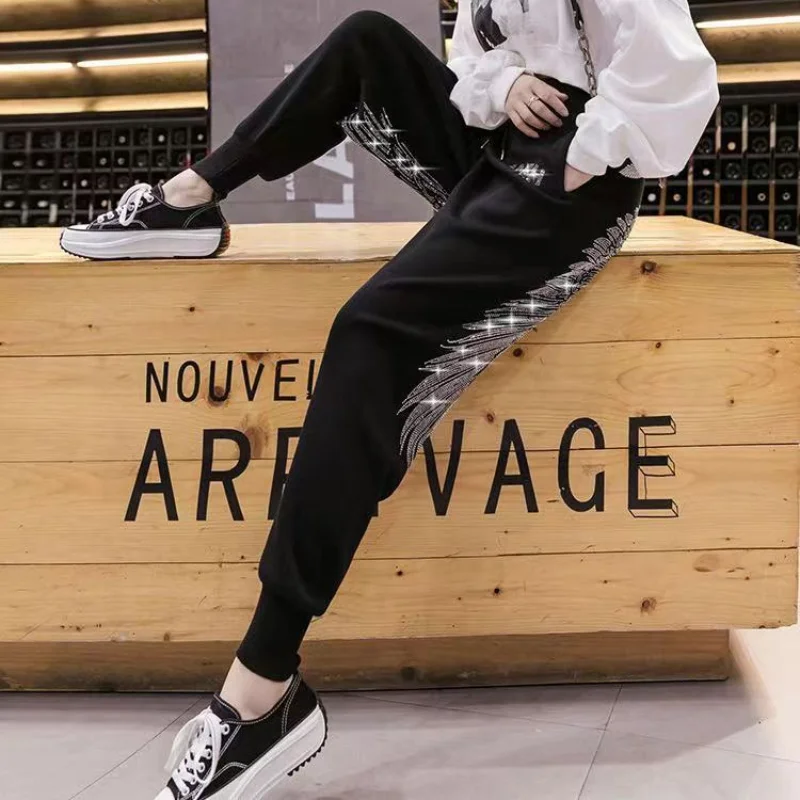 بنطلون حريمي محبوك ، بنطلون طويل كاجوال فضفاض عصري ، تطريز ثقيل وأجنحة كريستال ، خريف وشتاء