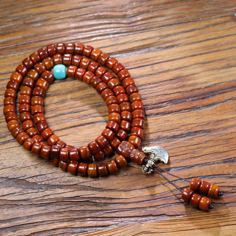 bracelet-multi-boucles-tibetain-style-ethnique-accessoire-en-perles-dzi-en-os-de-yak-vieilli