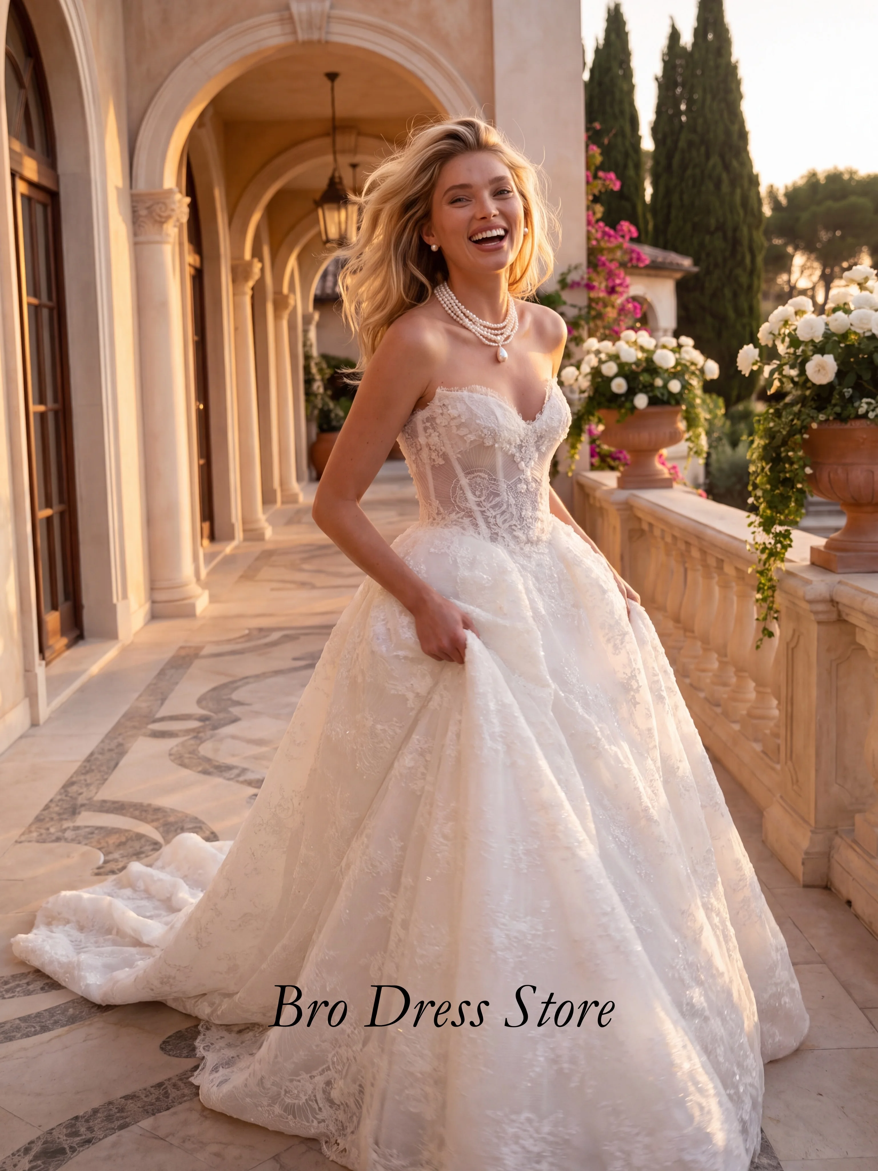 Customized Luxury Strapless Lace Wedding Dress Sweetheart A Line Bridal Gown Elegant Princess Wedding Dress Vestido De Novia