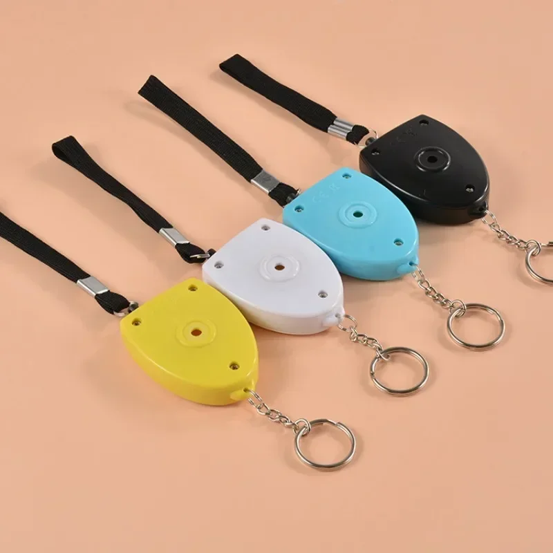 Self Defense ALARM 130dB Anti-Wolf Girl เด็กผู้หญิงความปลอดภัยป้องกันการแจ้งเตือนความปลอดภัยส่วนบุคคล Scream Loud พวงกุญแจปลุกฉุกเฉิน