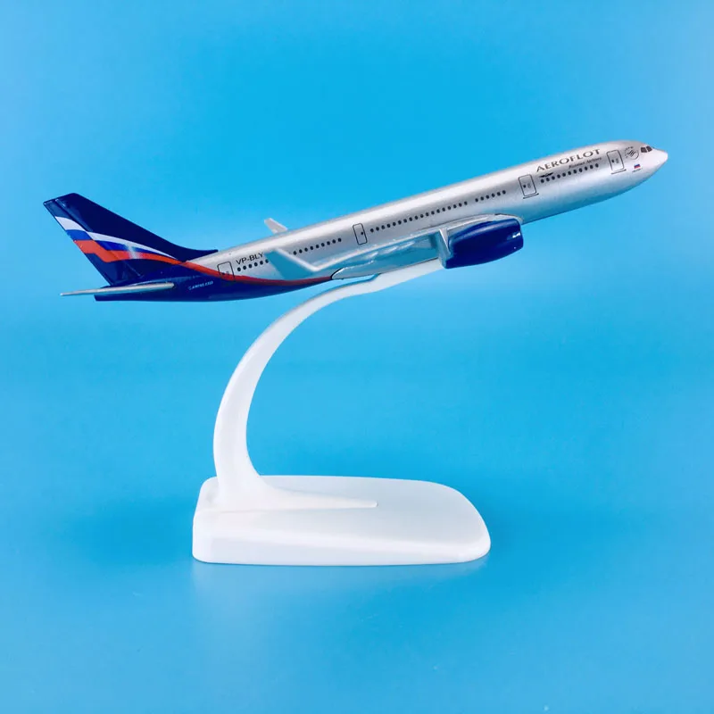 Baza Hot Sale Zinc Ally Material 1:368 16cm Airplane Model Aircrafts Airbus A330-200 Aeroflot Russian Airlines Plane Model