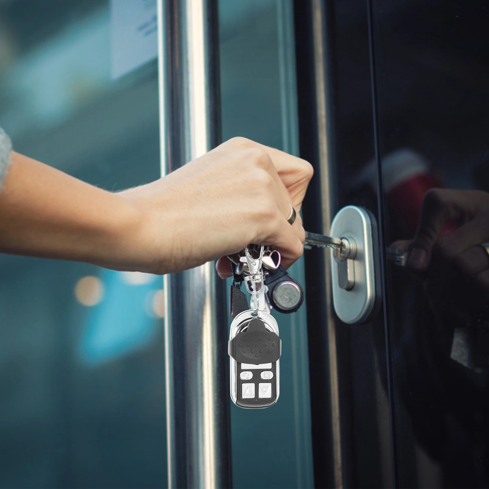 

Garage Door Opener 4-Button Remote Key Fob Replacement Strong Signal Mini Keychain Garage Keyless Entry Auto Parts