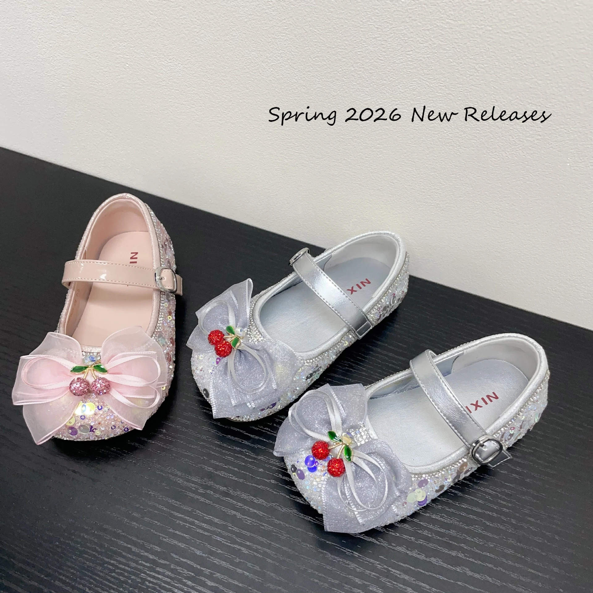 Shiny Diamond Sequins Girls' Chiffon Bow Princess Shoes Kids Shallow Mouth Leather Shoes 2026 Spring Toddlers New Single Shoes