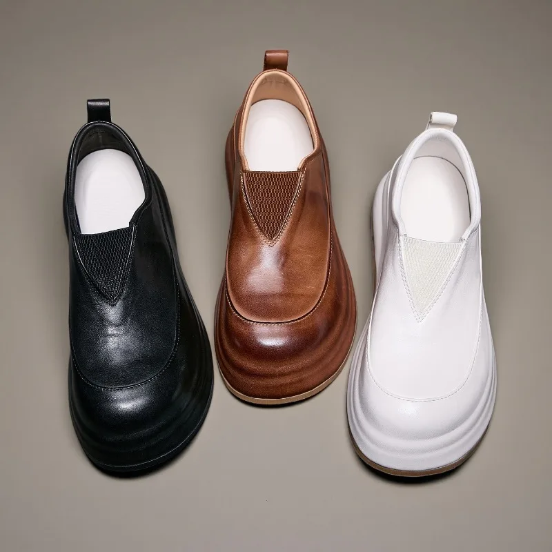 Minimalist Retro Cow Leather Platform Loafers Men One-piece Slip-on Design Round Toe Comfortable Street Fashion Footwear