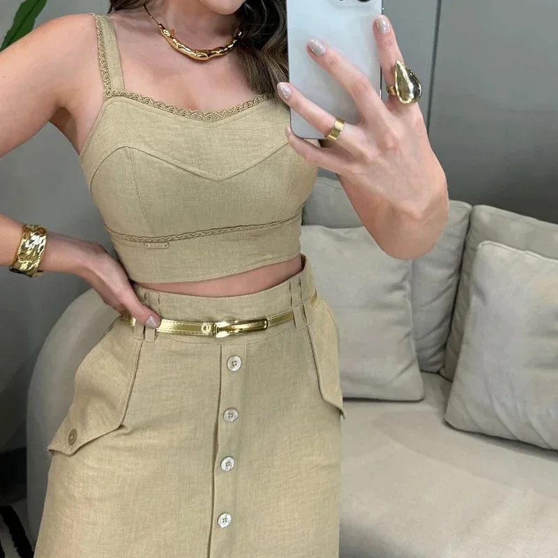 Fashionable and sexy sleeveless solid color V-neck strapless zipper top A-line button up skirt with belt skirt set