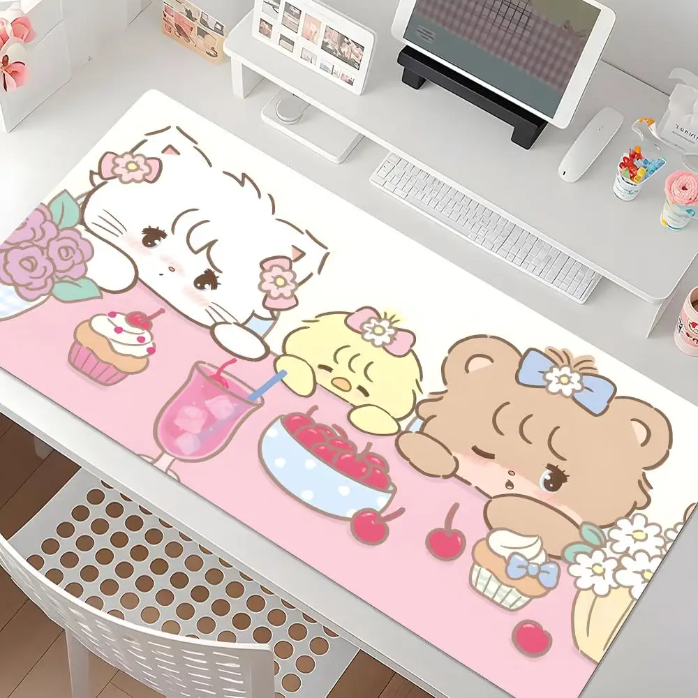 Artistic style mikko illustrations Mouse Pad Waterproof Non-Slip Large Gaming Mat with Stitched Edge