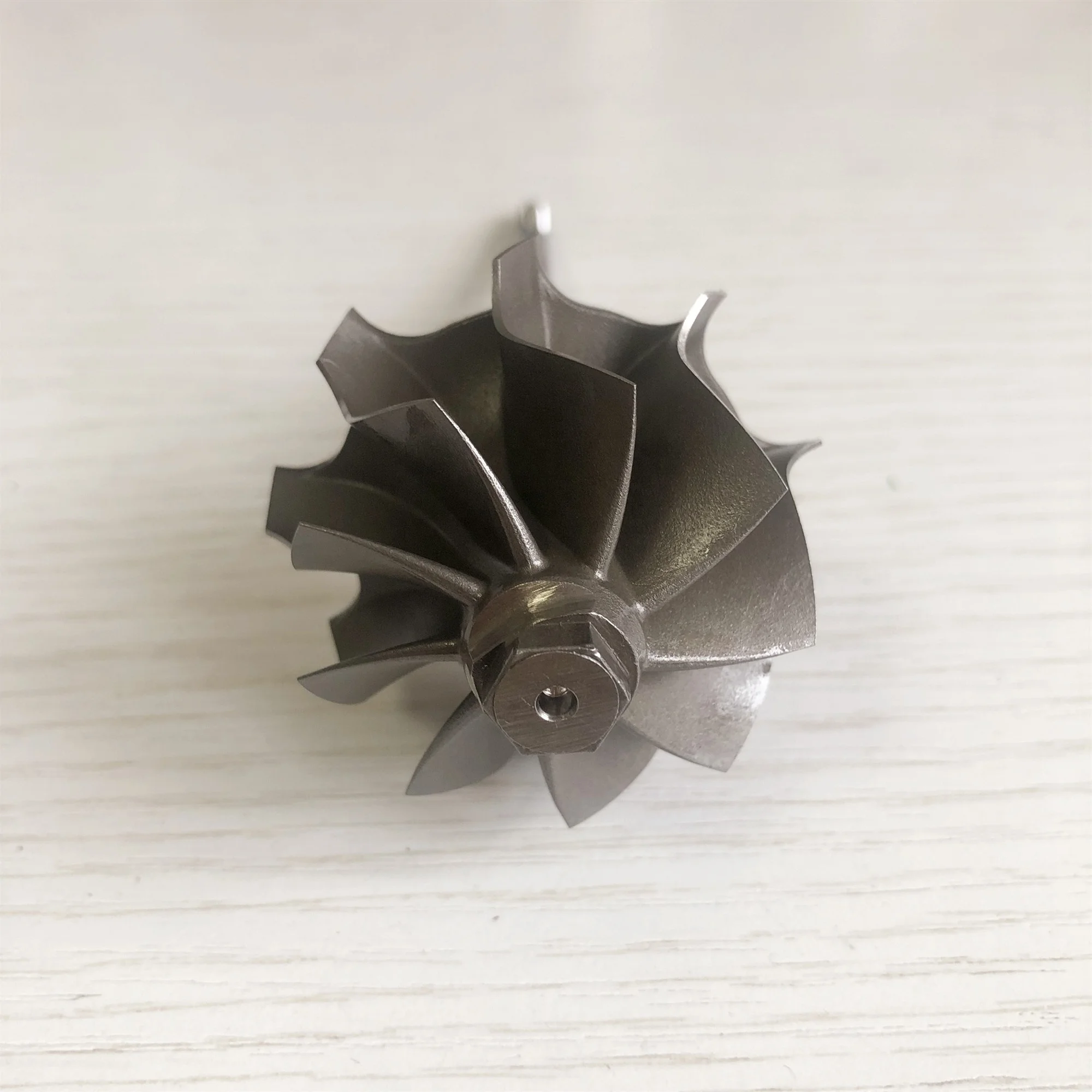 

K04 42/50mm 9 blades turbine wheel shaft/turbine shaft 6.5mm tip height for k04-022 K04-020