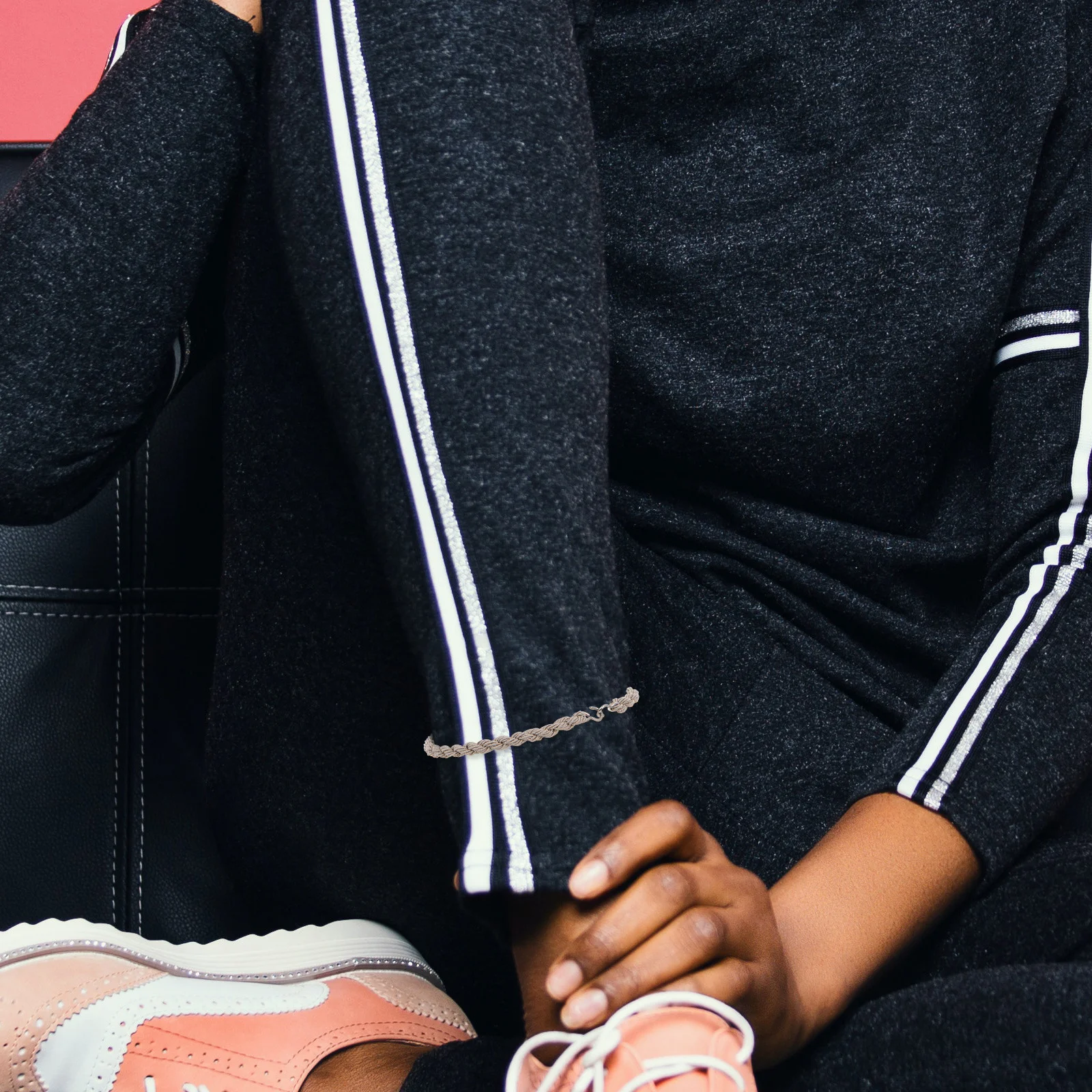 

4pcs Outdoor Legging Rope Elastic Boot Straps With Metal Hooks Adjustable For Camping Hiking Snow Rain Boots Work Boots Olive