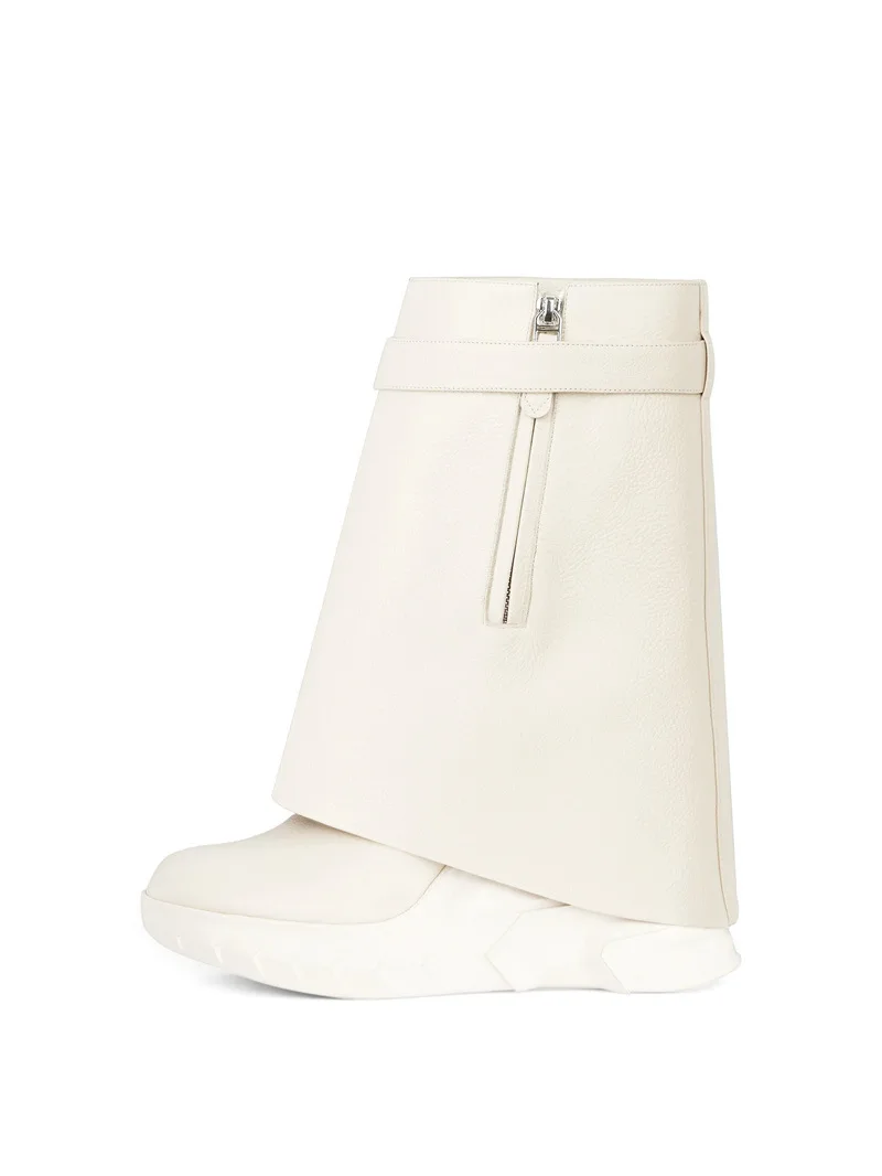 Winter Fashion Design Round Head Lock Shark Buckle Mid Calf Boots Large Size Women Platform Wedges Leather Western Trouser Boots