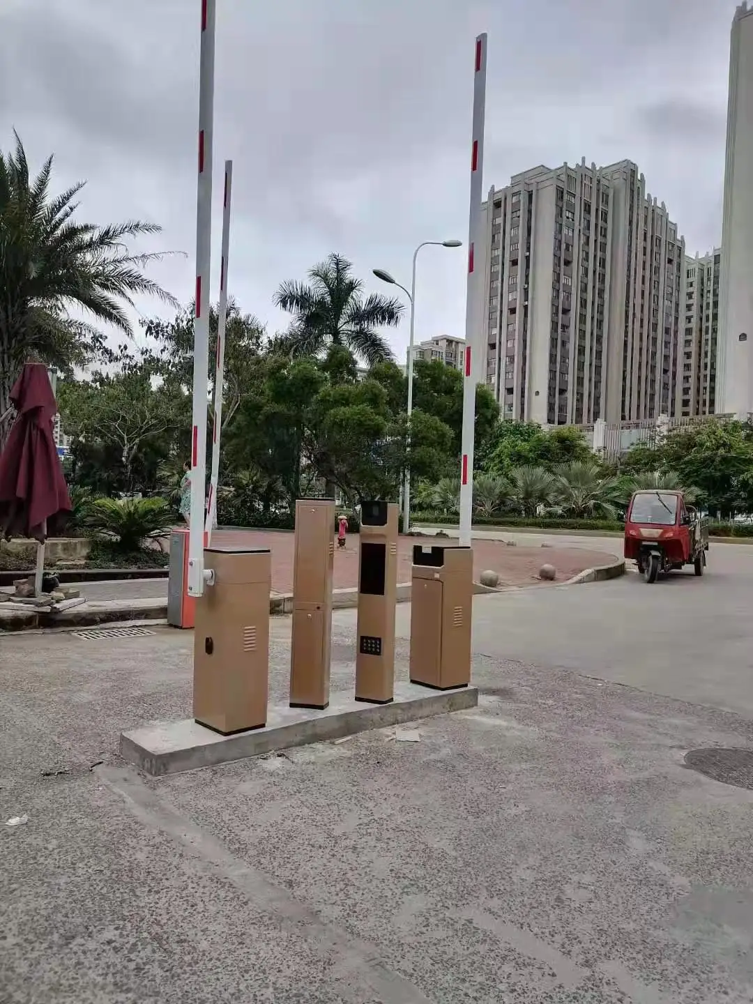 Sistema di parcheggio per auto LPR con riconoscimento automatico e software Modello di fabbrica da Shenzhen Access Control Products