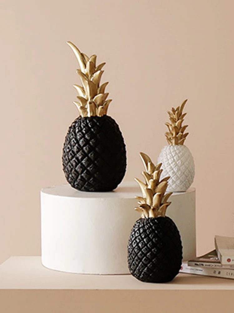 Creative Black Pineapple Figurine Handwork Living Room Cabinet Eco-friendly Resin Decoration Home Sample Houses Desk Ornaments