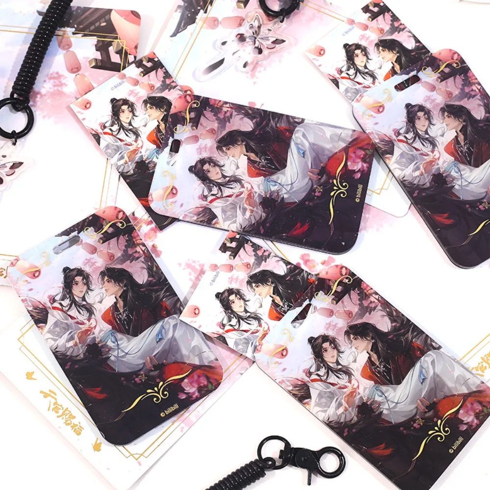 حامل بطاقات أكريليك من Heaven Official's Blessing - بضائع أنيمي مع غطاء حماية لبطاقة الأبعاد بحبل زنبركي للمعصم