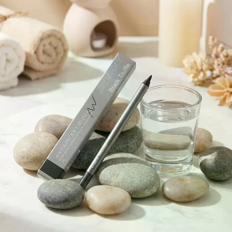 Anti Smudge Waterproof Eyeliner Pen Quick Drying Effortless Outline for Fashion Makeup Photography