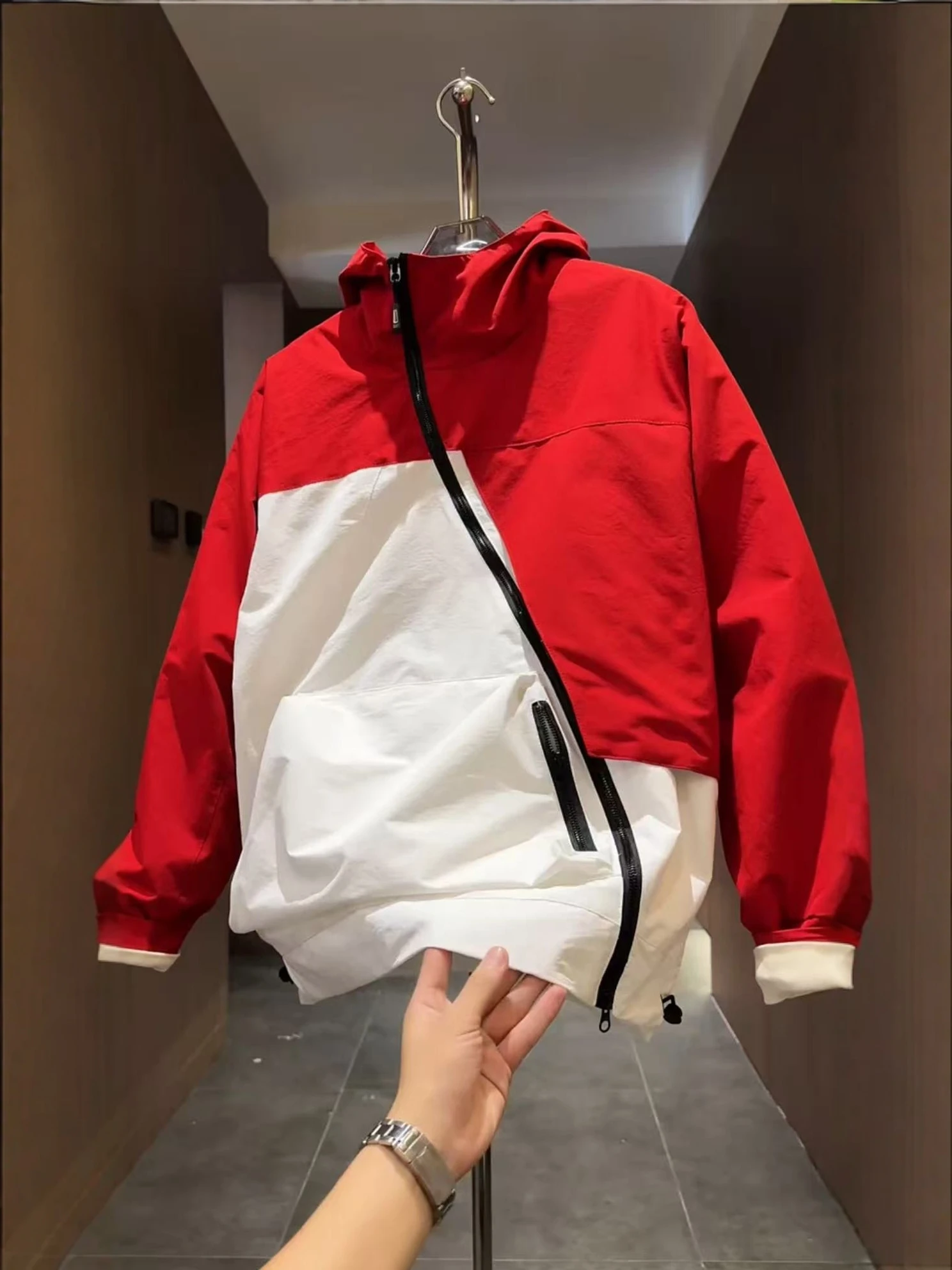 

Новая осенняя мужская цветная блузка с диагональной молнией, свободная повседневная рабочая одежда Jaet для пар, модная полиэфирная ткань Long Sve