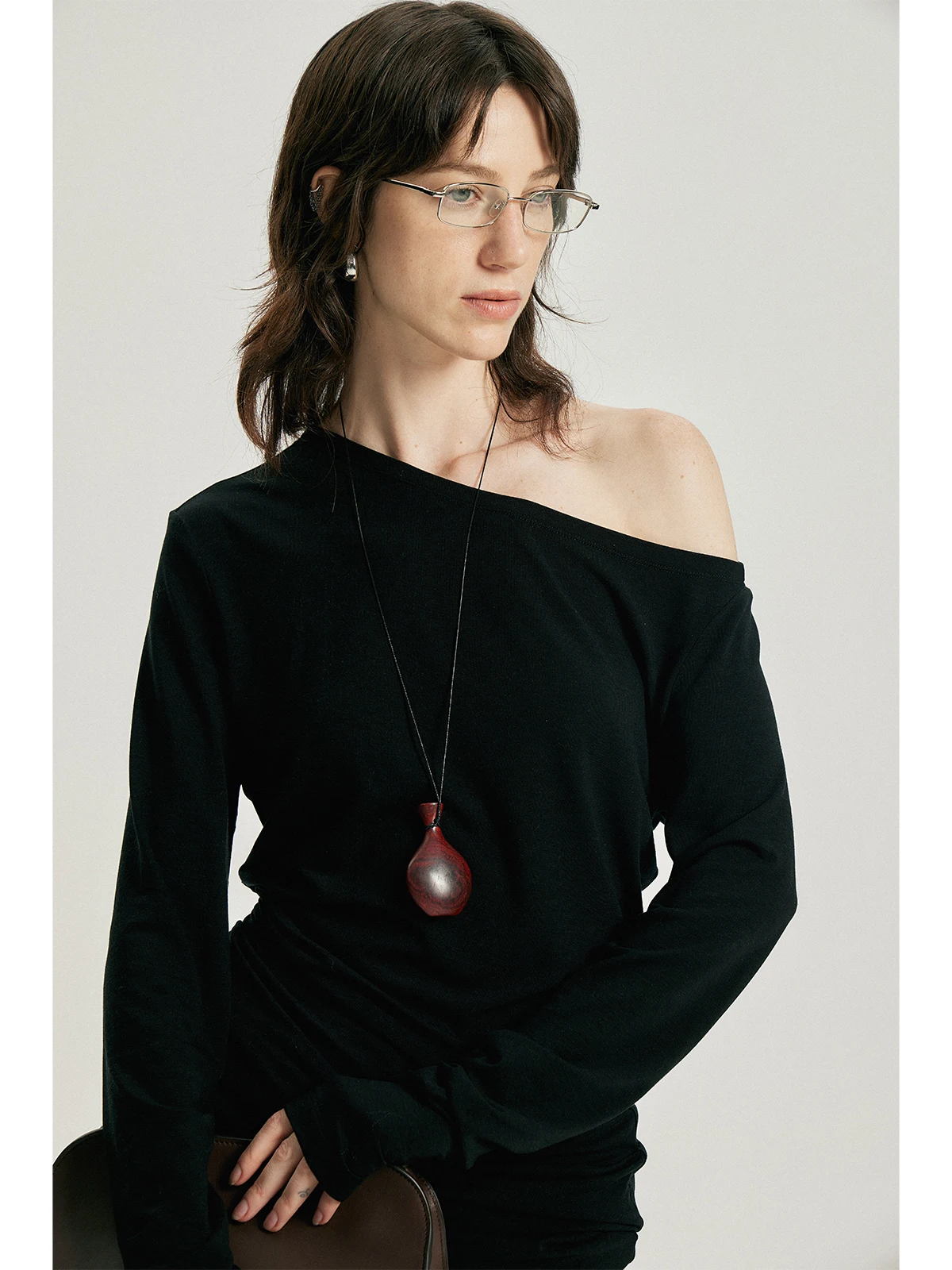 

Thoransaura Ladies' Slim Fit Long Sve T-irt Asymmetrical oulder Design Lightweight Wool Blend Casual Sle Summer Top