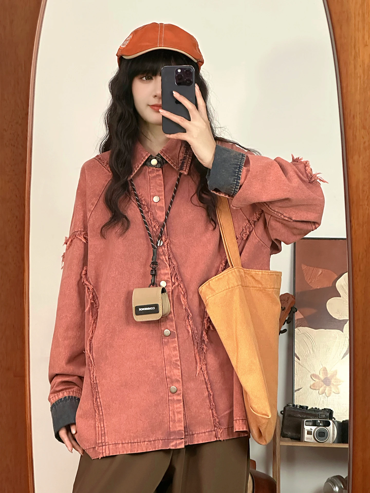 

Женская джинсовая рубашка в стиле ретро с длинным рукавом, вышивкой и бахромой, повседневная верхняя одежда из чистого хлопка, свободного кроя, комфортная