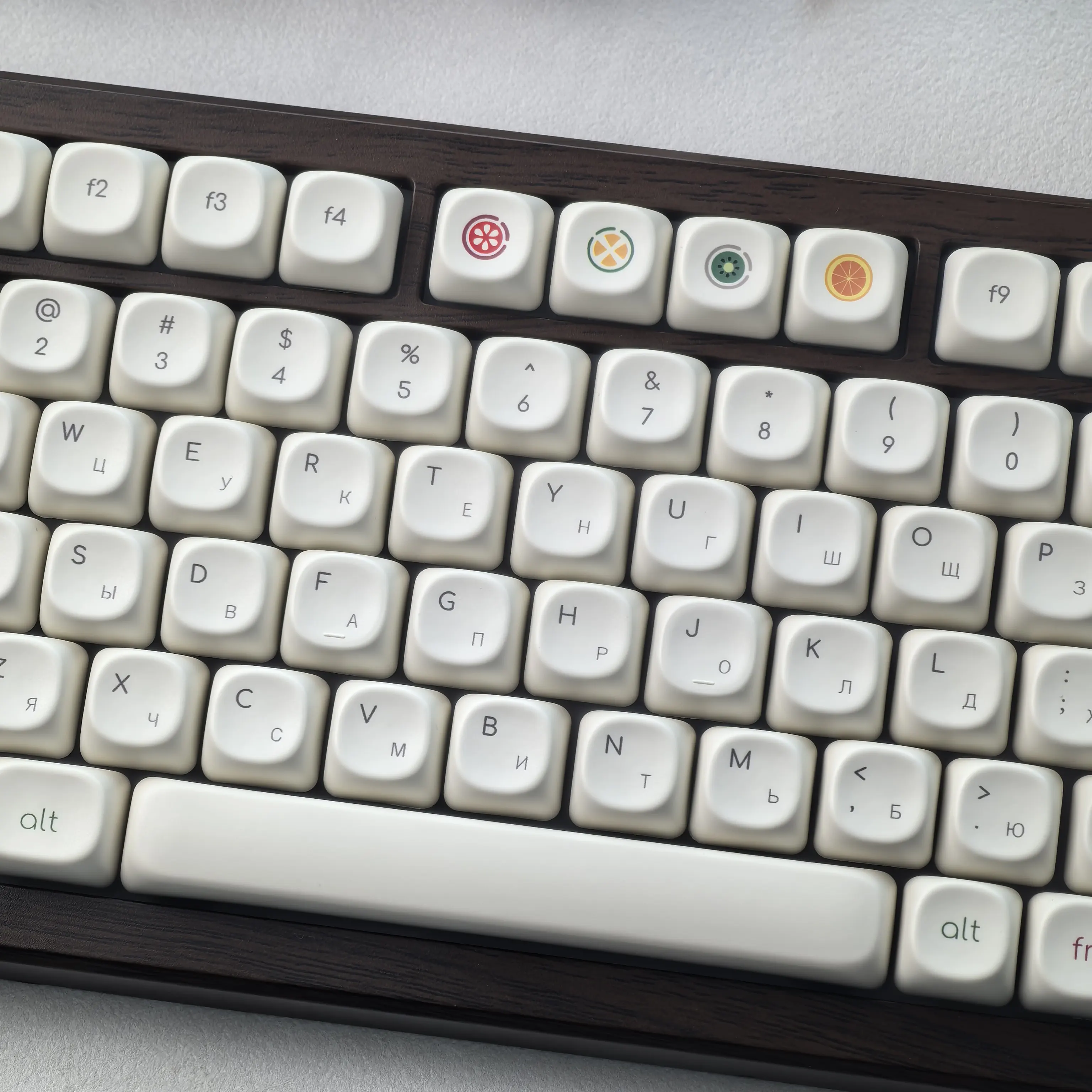 MAIMOOO White Russian Keycap Solid Color Simple Moa Pbt Thermal Sublimation Keyboard Rounded Keycap