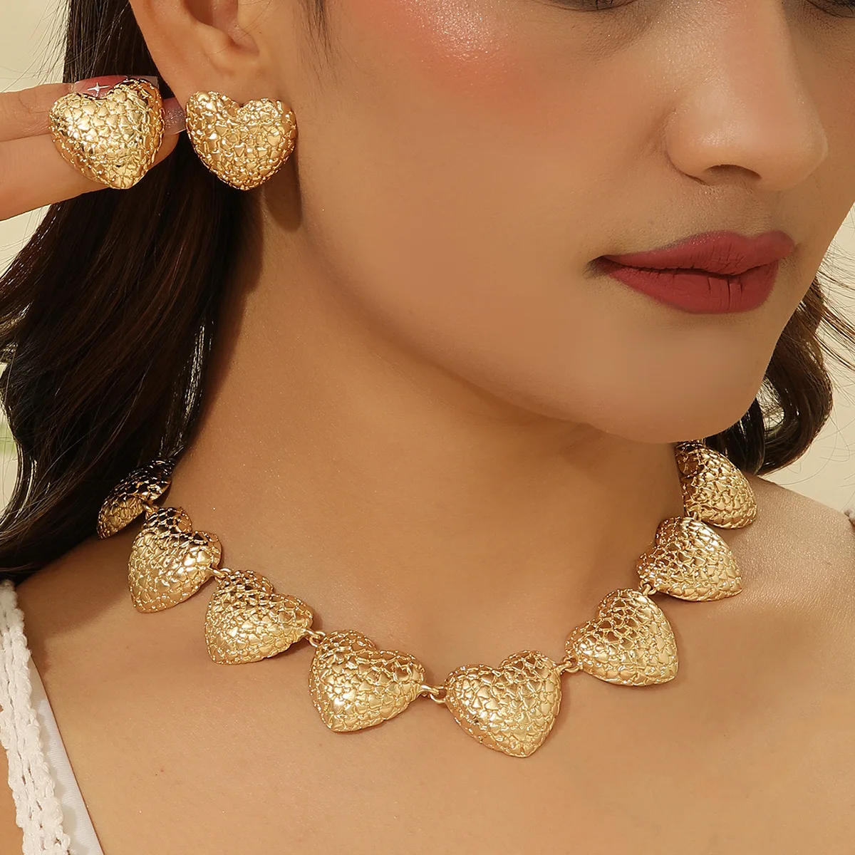 

Exaggerated Love Gold Alloy Earrings Necklace Jewelry Set