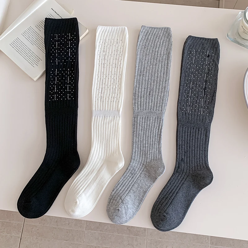 New Women Stockings Autumn Fashion Classic Color Rhinestone Socks For Women Long High Quality Knee High Loose Socks Breathable