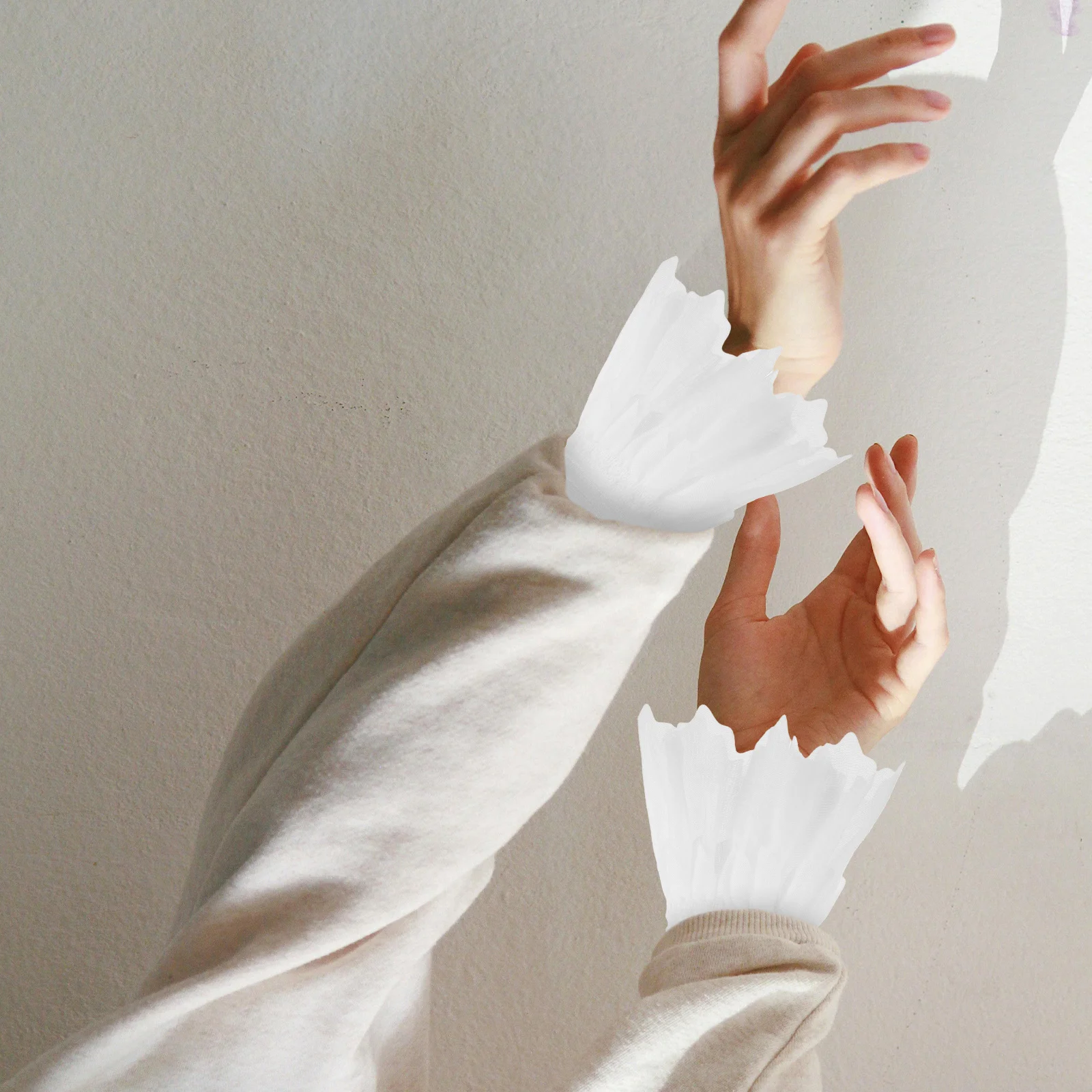 

2Pcs Fake Sleeve Cuff for Shirts Detachable Wrist Accessory Floral Mesh Design Comfortable Breathable Protection for Blouse