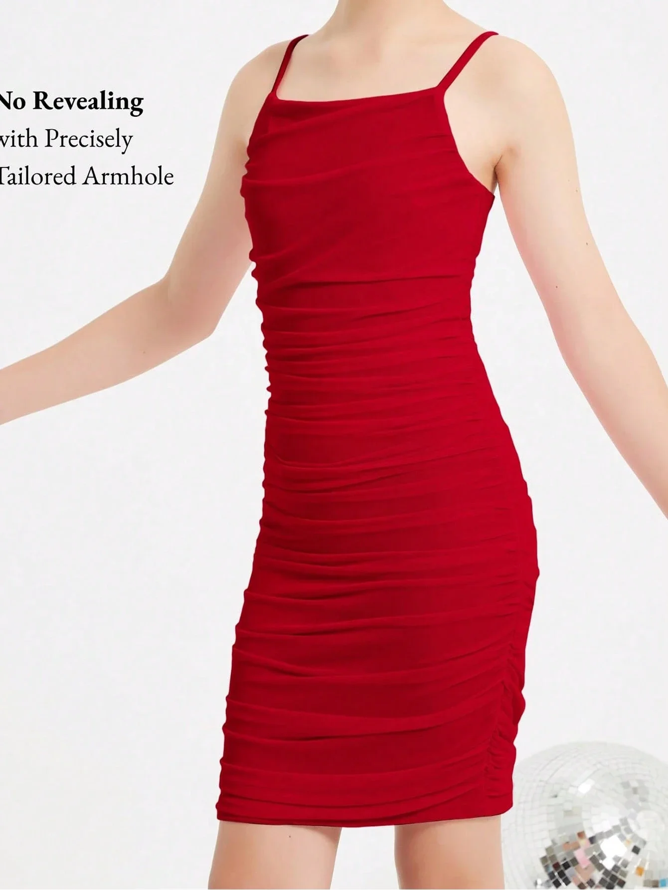 

Облегающее мини-платье с драпировкой и сетчатой вставкой, на тонких бретелях из эластичного трикотажа