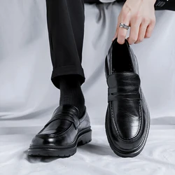 New Black Men's Loafers Fashion Casual Round Toe Men's Shoes Wedding Formal Shoes Business Shoes Size 38-45