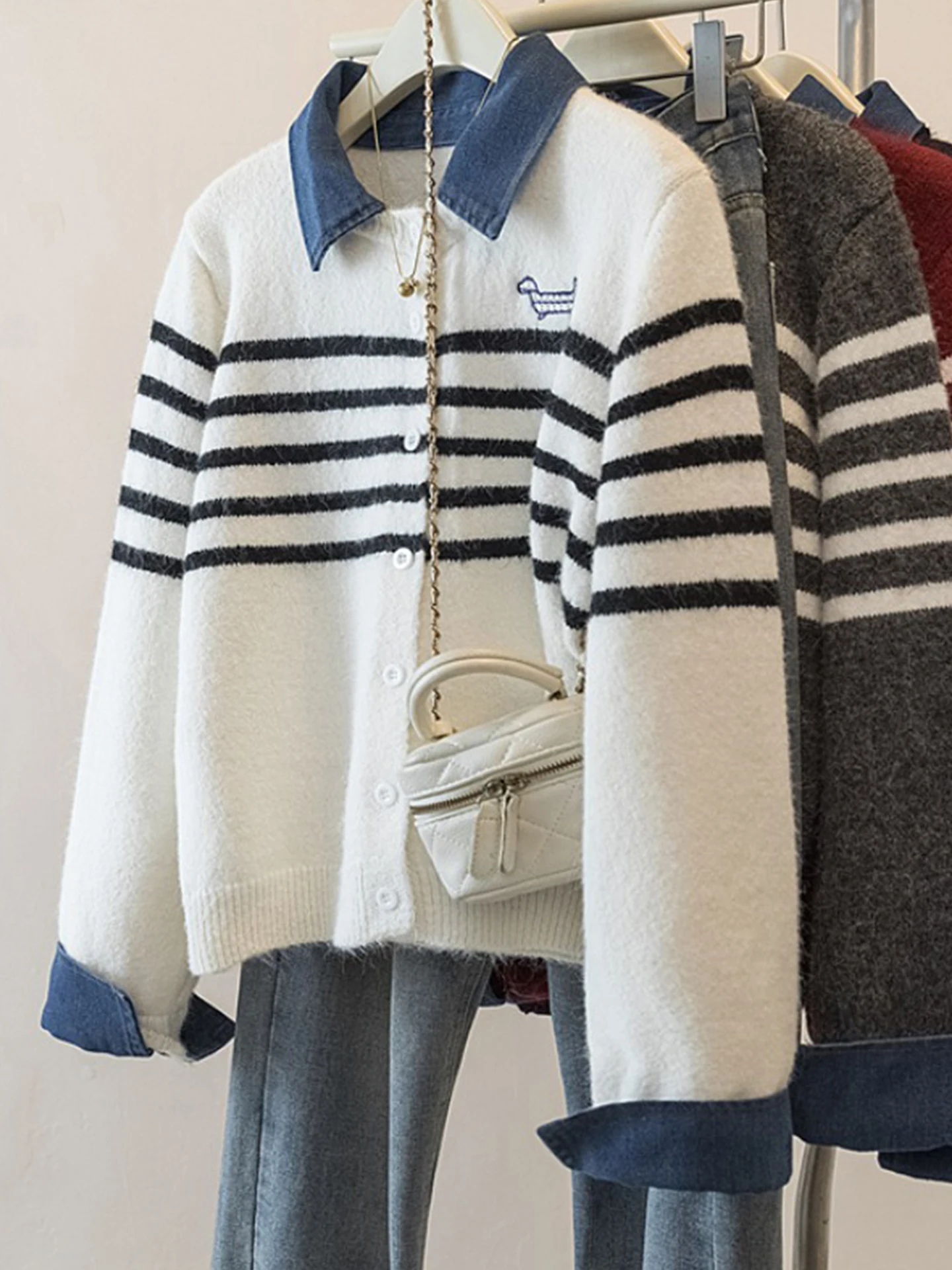 

Женский осенне-зимний вязаный кардиган с джинсовыми вставками, вышивкой собаки и полосками, больших размеров, уникальный дизайн, антивозрастной эффект