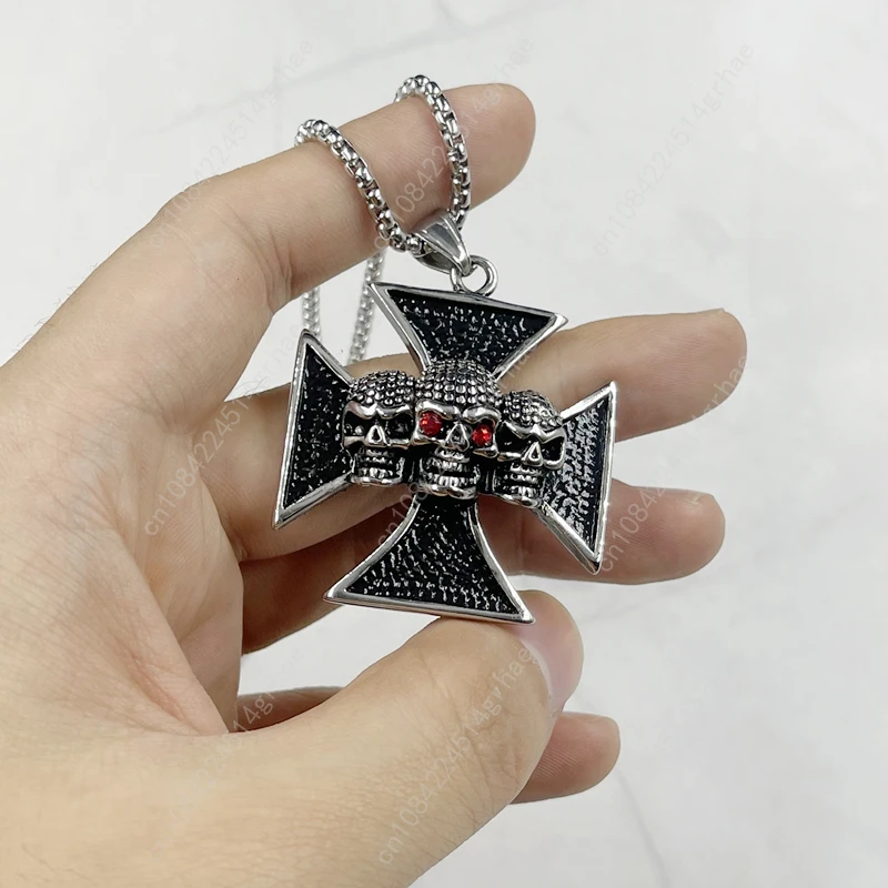 Men's Stainless Steel Black Knight Temple Cross skull Pendant Necklace with rhinestone Fashion Retro Punk Style Jewelry