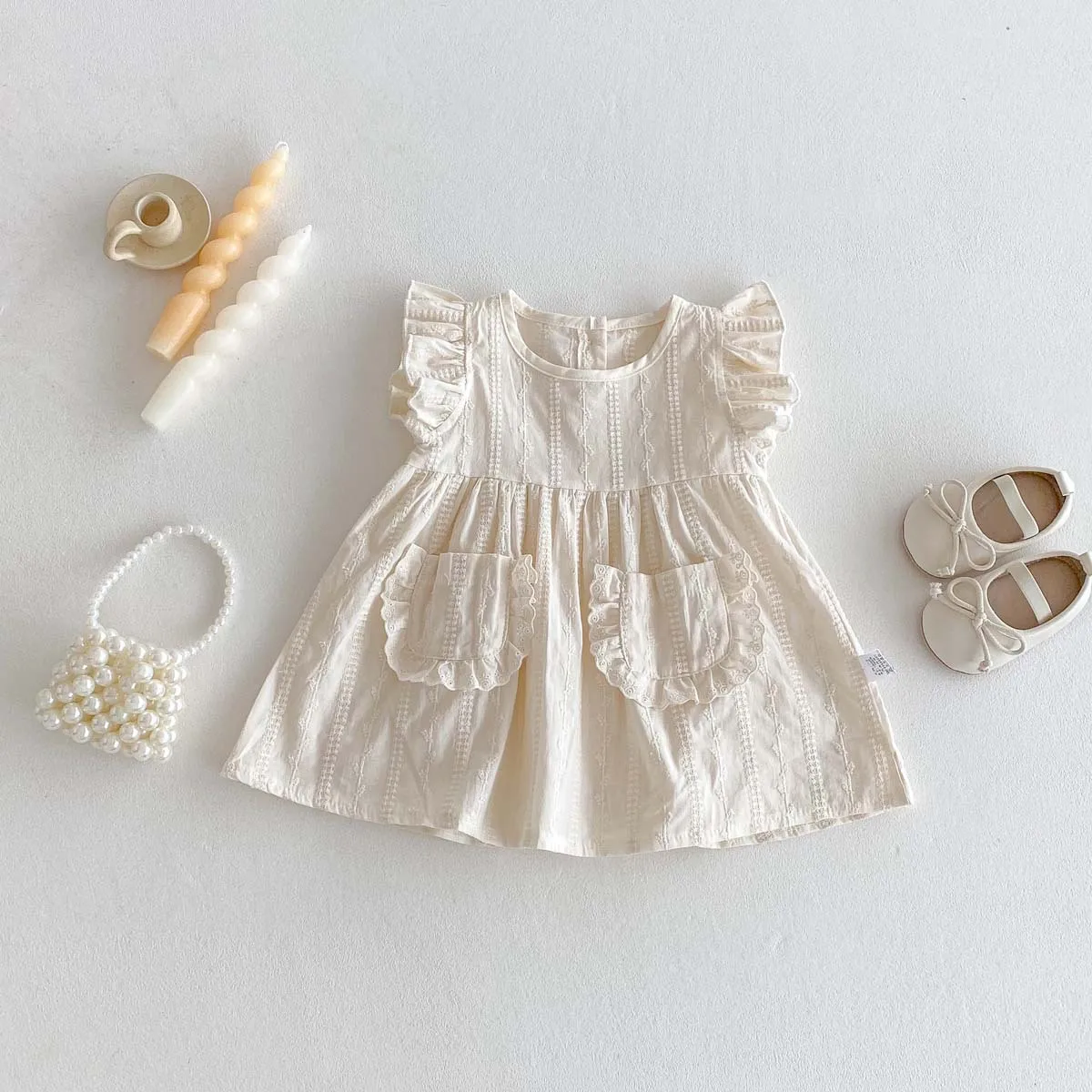 

Girls' Pure Cotton Flying Sleeve Lace Dress, Summer New Style, Stylish, Embroidered Pocket Skirt for Infants and Young Children