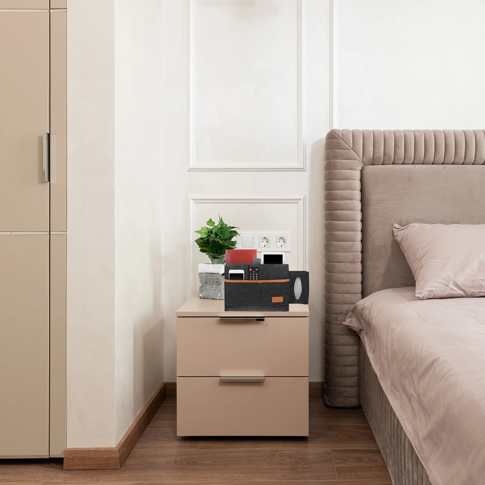 

Household Bedside Organizer Felt Laptop Storage Bed Pocket Minimal Style Convenient Bedside Pocket Multifunctional Bed