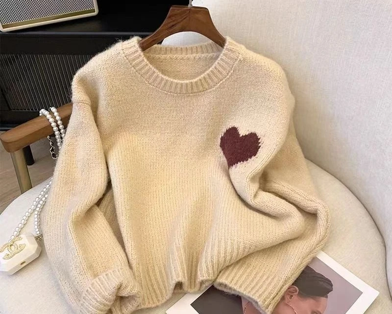

2025 Spring and Autumn New Retro Love Embroidered Sweater Women's Autumn and Winter Loose Long Sleeve Knitted Sweater