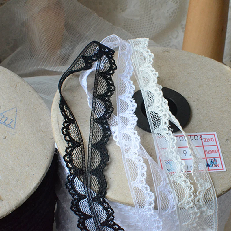 10Yards/Roll White Black Lace Ribbon Fabric Webbing Decoration Lovely Gift Packing Polyester Material DIY Wedding Dress Applique