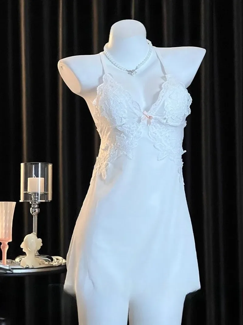 

Cross-Cut Backless Nightgown for Women,Pure Desire Butterfly Lace Trim,Sexy and High-End Style Sleepwear,Slappy Nightgown