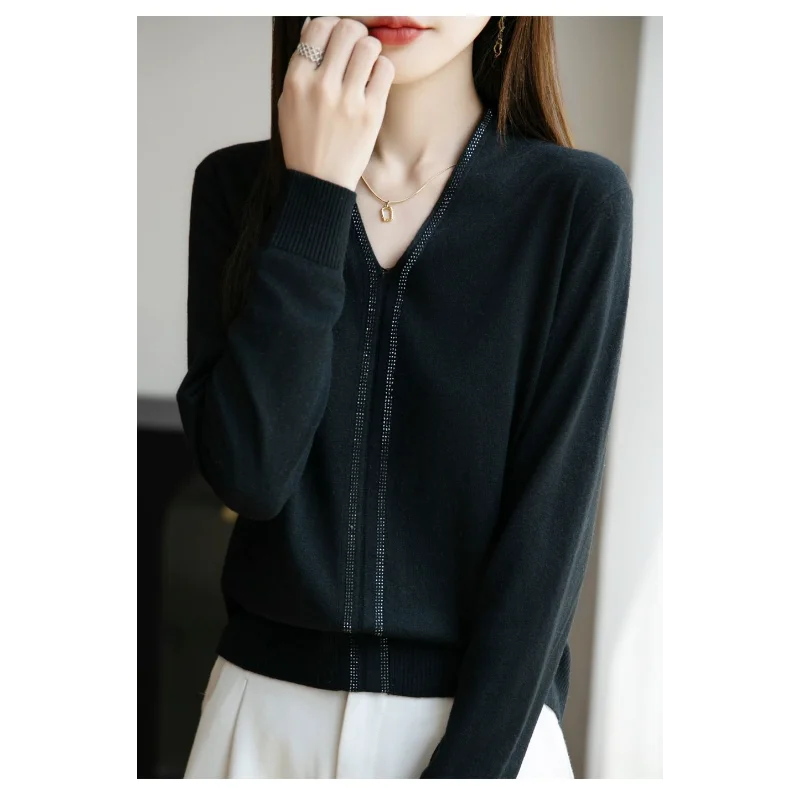 Maglione francese a maniche lunghe Hot Diamond per donna con scollo a V che tocca il fondo Nuovo stile straniero caldo