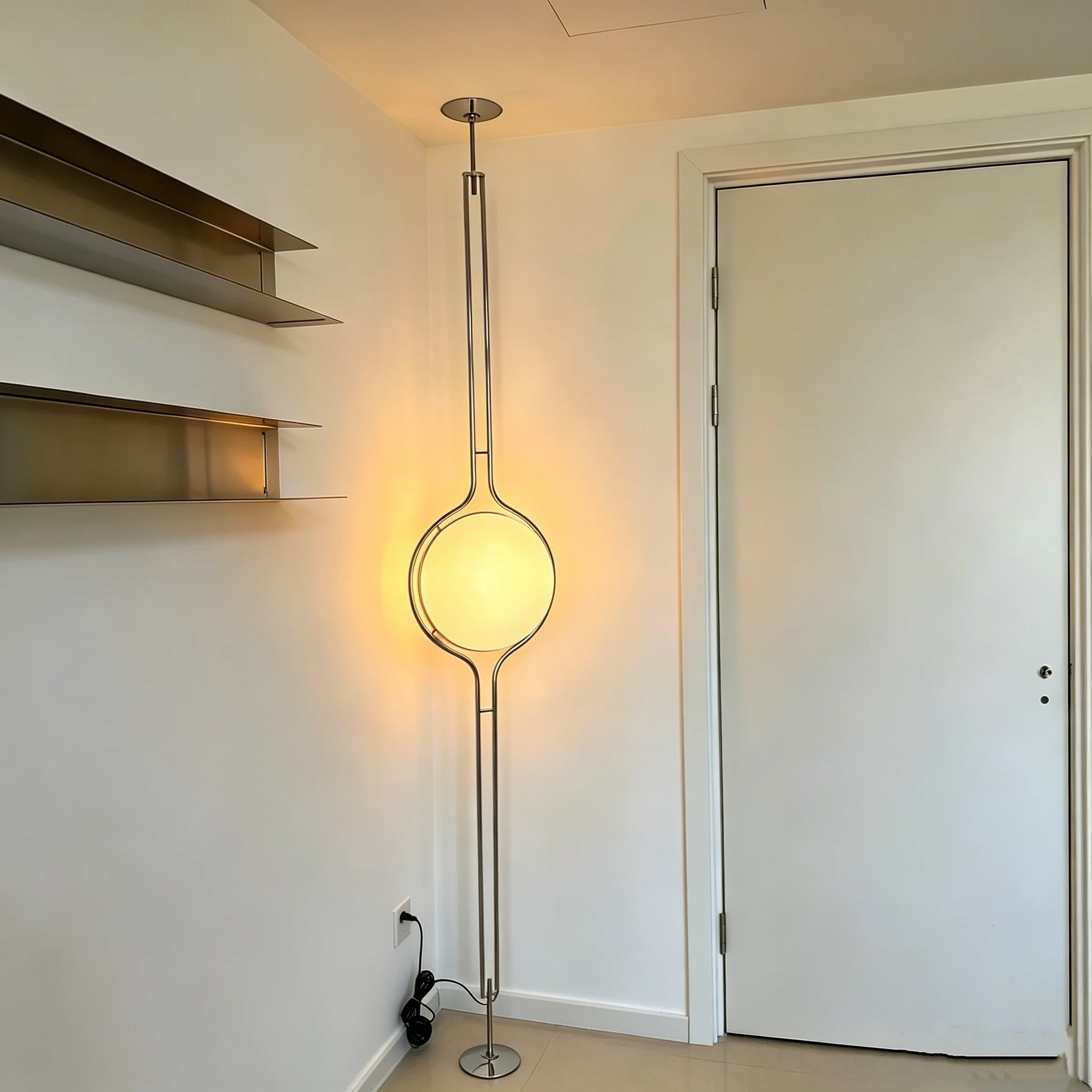 Nordic Garrault Delord Stehlampe Einfache Stehleuchte aus Chrommetall mit Acrylkugel für Wohnzimmer, Hotel, Sofa, Heimdekoration