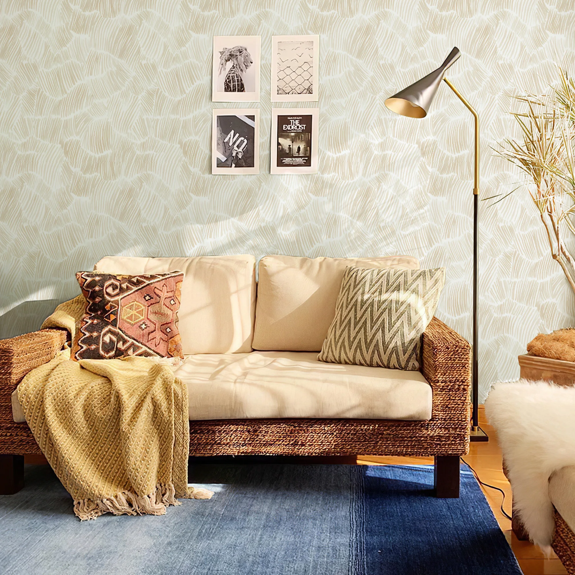 

Light Yellow Leaf Line Vinyl Self-adhesive Wallpaper Modern Fresh Waterproof And Oil Resistant Wall Decoration Stickers