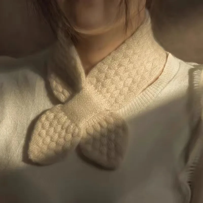 بسيطة وشاح صغير المرأة الخريف والشتاء معطف الديكور وهمية طوق الصليب مثقب لون نقي العصرية كل مباراة كسول وشاح #2