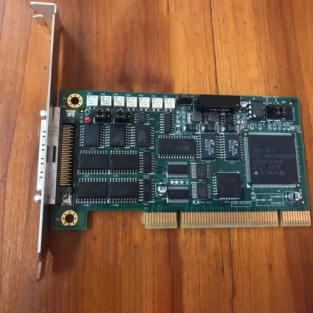 

Для модели карты сбора Advantech LPCI-9112