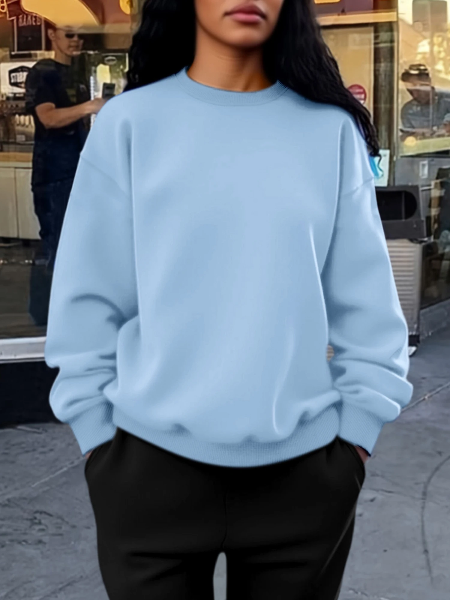 

Женская базовая толстовка оверсайз с круглым вырезом, однотонный пуловер с длинными рукавами, повседневный свободный топ для создания непринужденного образа на каждый день