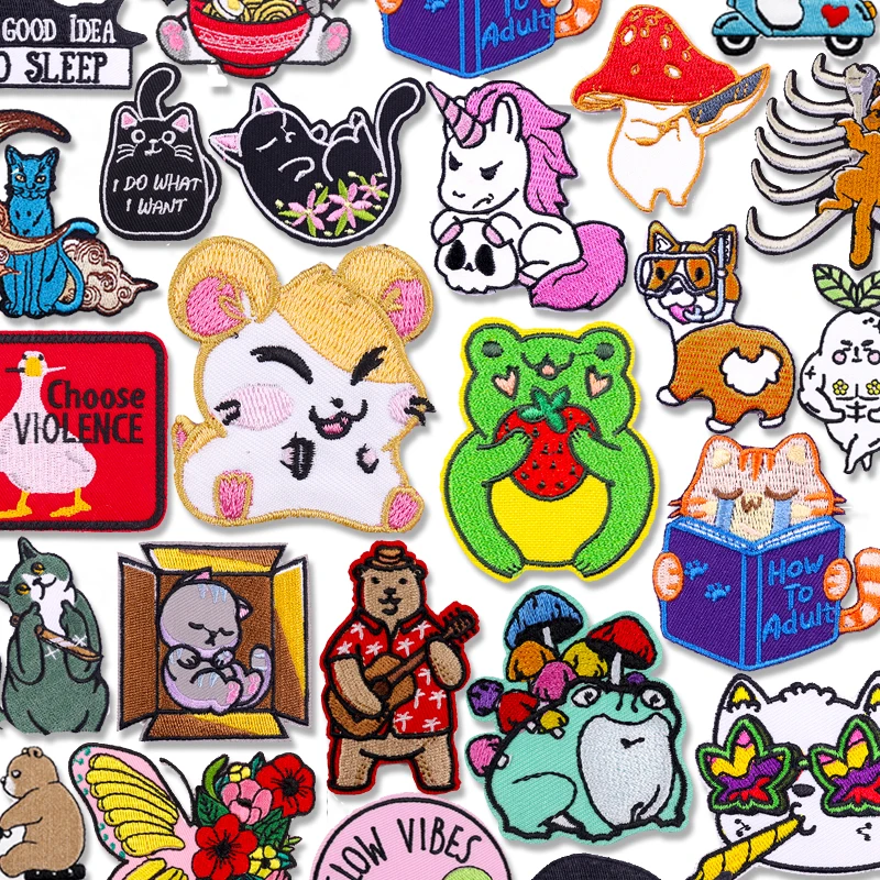 Nette Kleine Tier Patch Cartoon Gestickte Patches Für Kleidung Einhorn Frosch Katze Patch Eisen Auf Patches Für Kleidung Nähen DIY